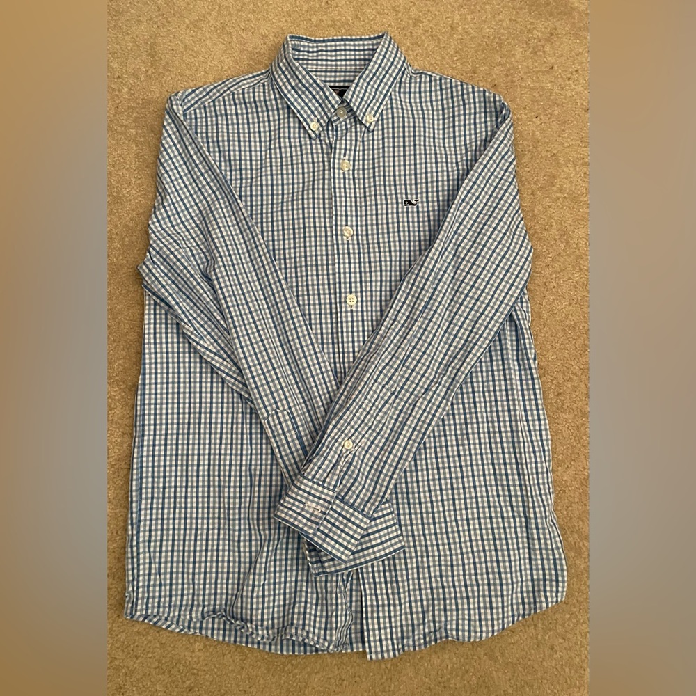 Vineyard Vines Whale Plaid Button Down. Medium (12/14). Excellent Condition.